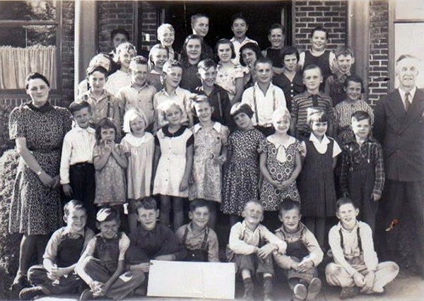 Quillayute Grade School photo 1930s