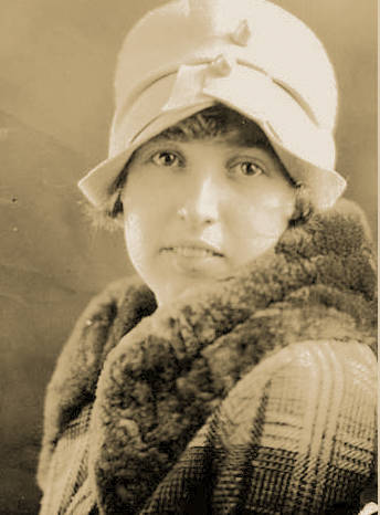 Wynona Whitcomb Ross