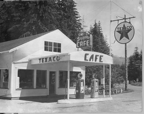 The Sappho Cafe that once stood at the junction of U.S. Highway 101 and the Clallam Bay turn off. Today self-serve gas pumps occupy the location. Forks Forum Archives