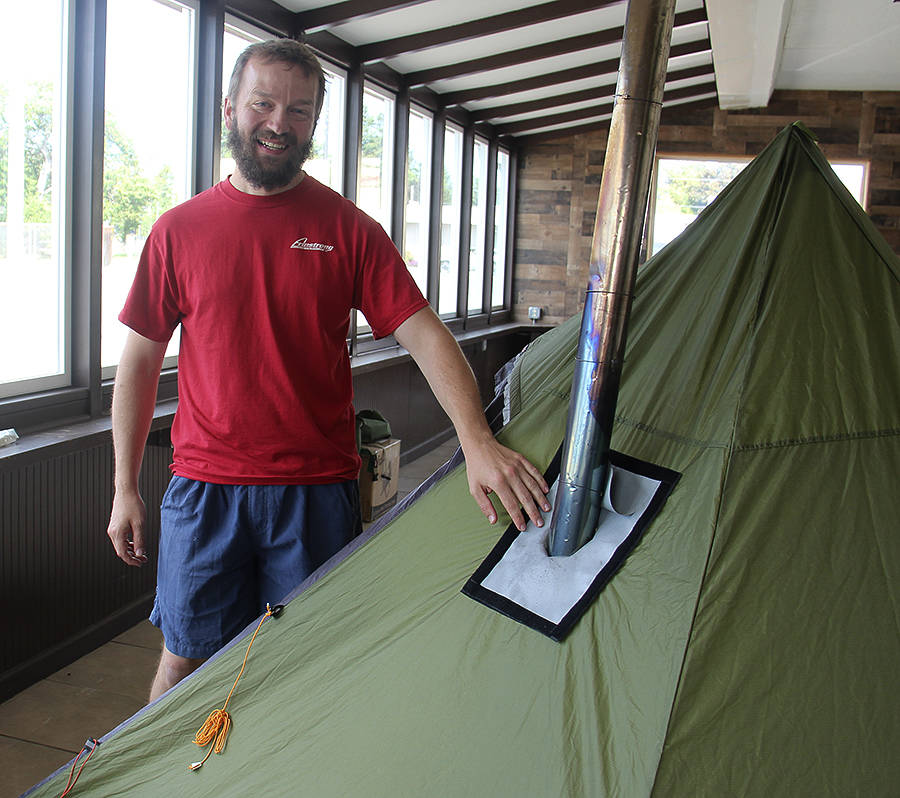 New outdoors business starts up in Forks