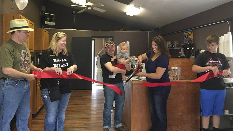 Jitterbugs holds grand opening and ribbon cutting