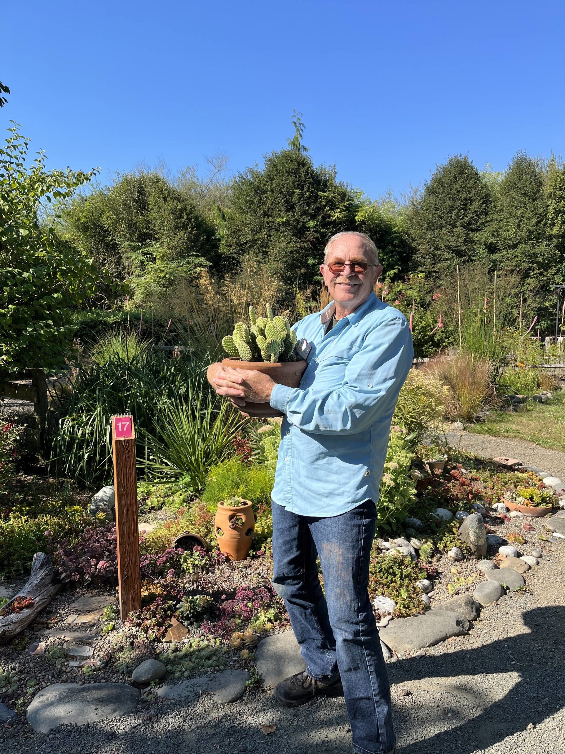 Find out how easy, beautiful and versatile gardening with succulents can be. Join Clallam County Master Gardener Bob Blackett Thursday, Sept. 8 from noon – 1 p.m. for a Green Thumb Garden Tips Zoom presentation on gardening successfully with succulents. hoto by Susan Kalmar