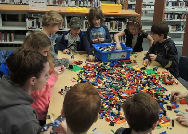 Build It!<em> programs are at the Forks Branch Library and Port Angeles Main Library each month.</em>