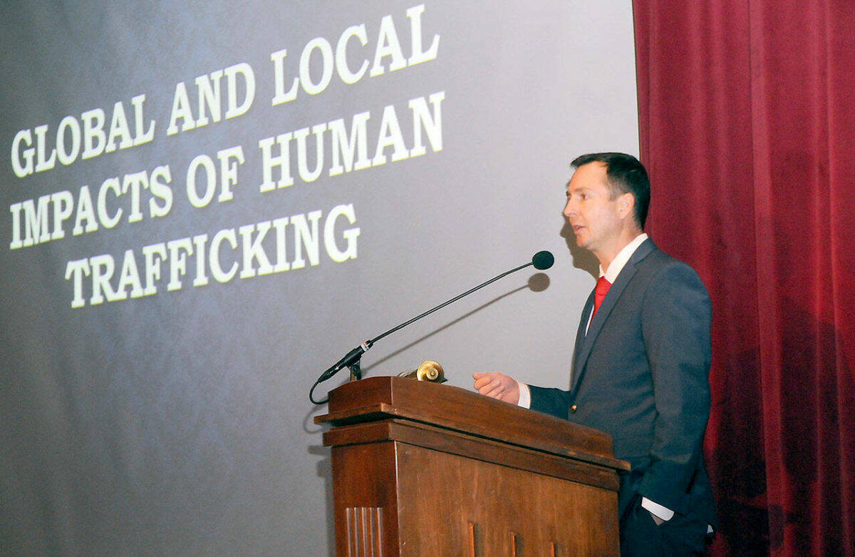 Clallam County Prosecuting Attorney Mark Nichols makes a presentation on the effects of human trafficking during Thursday’s Studium Generale on the Port Angeles campus of Peninsula College. Keith Thorpe/Peninsula Daily News