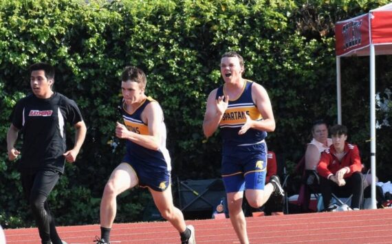 ryan to Grady in the 4x100