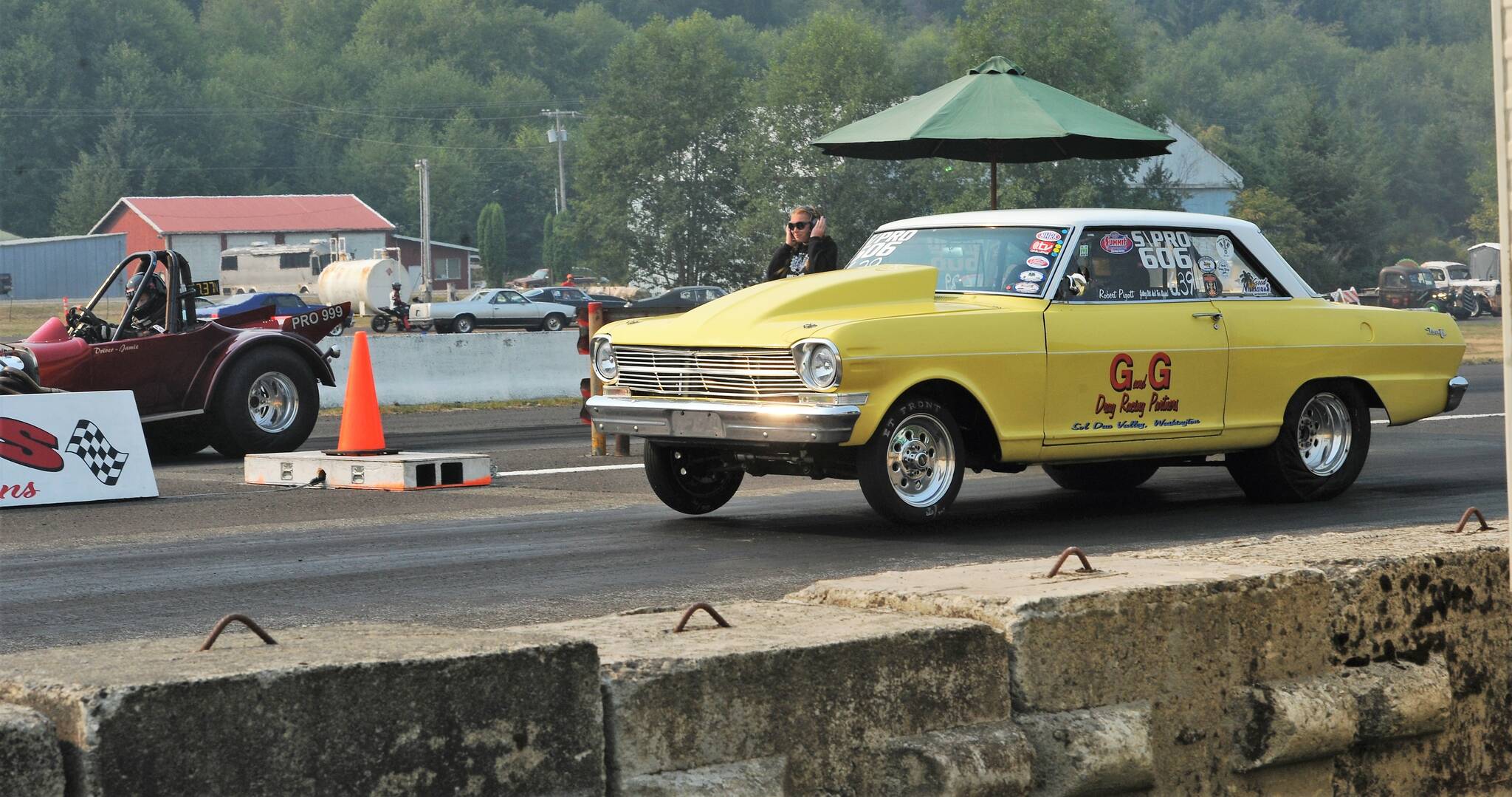 Robert Pigott of Beaver lifts off the starting line with his 62 Chevy. Photo by Lonnie Archibald