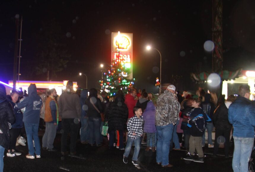 <p>Photo Christi Baron</p>
                                <p>The community tree lighting ceremony took place after the Twinkle Light Holiday parade last Saturday night.</p>