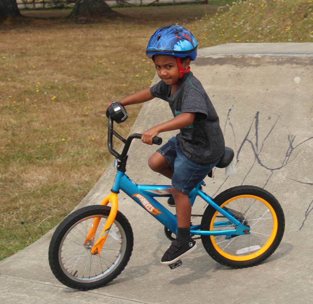 Sunday at Tillicum Park - Skate Park