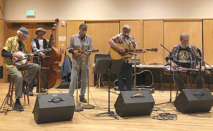 Loose Gravel provided the dancing tunes on Saturday night at the Rainforest Council for the Arts Dance at the RAC. Photo Linda Offutt