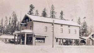 The new and modern Woodland in the snow around 1930.