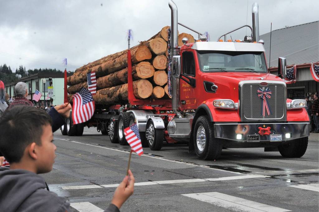 What would a Forks Old Fashioned 4th of July parade be without Log Trucks!? This Dilley and Soloman 2021 Peterbilt was driven by Dewey Ross-Penn with Avery Bummy Bumgarner in the passenger seat. Thanks to all the truckers for participating on their day off!