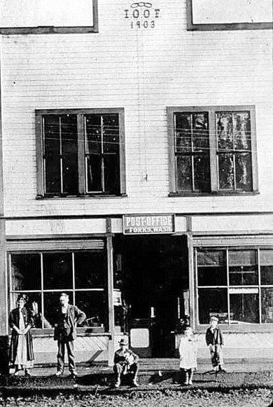 The 1903 IOOF Hall also burned in the 1925 fire. It was Groffmans store when it burned. The building was rebuilt and now is home to Forks Avenue Real Estate.