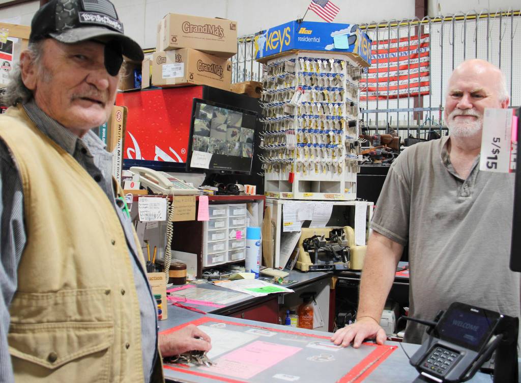 Customer Jerry with Eric - Deckers Do it Best