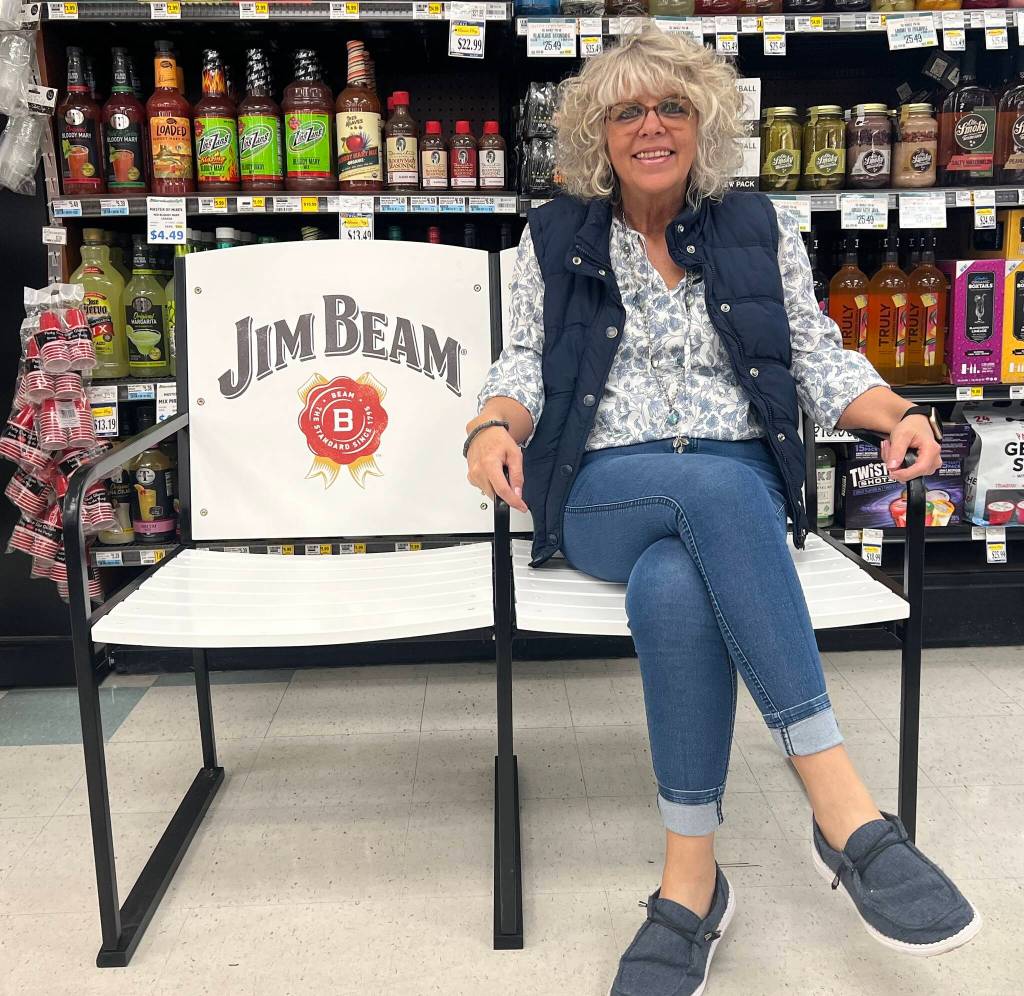 Shelli Leons won the Jim Beam Bench.