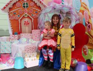 Evergreen 76 was a Candyland Dream! Here Devennie and grandkids get ready for the event to begin. Photos Christi Baron