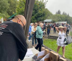 Last Thursday morning FTF volunteers checked in VIT ticket holders at the Forks Visitor Information Center. 
Photos Christi Baron